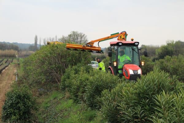 Agglo Hérault Méditerranée entretien taille lauriers roses caux espaces verts propreté voirie