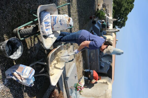 agglo hérault méditerranée chantier insertion PLIE salariés cimetière Adissan