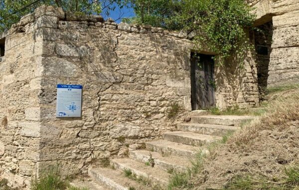 Agglo Hérault Méditerranée visite guidée aumes balade découverte rues village gratuit tourisme