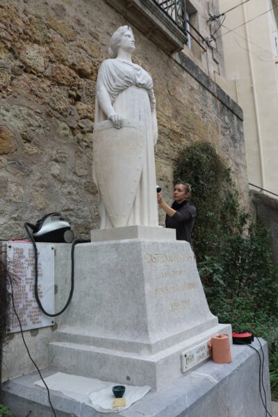 agglo hérault méditerranée petit patrimoine monument aux morts castelnau de guers